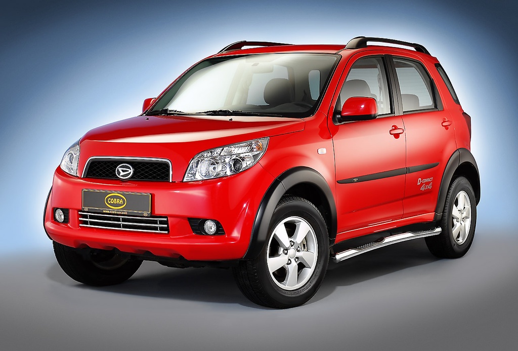 Daihatsu Terios 2006–2017 – Vehicles with Plastic Sills: COBRA Black Side Protection Bars