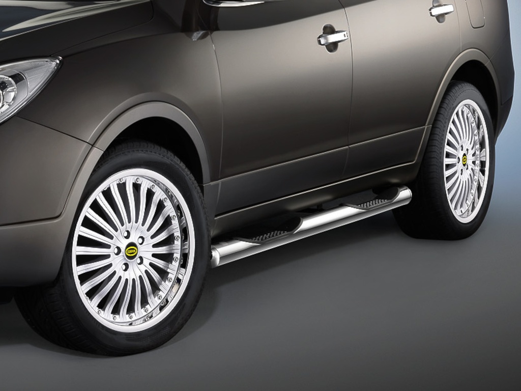 Hyundai ix55 Bj. 09-11: COBRA Chrom-Seitenschutzrohre mit Trittstufen