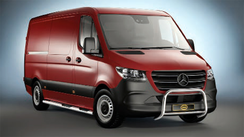 Mercedes Sprinter ab Bj. 18 mittlerer Radstand | Allrad- & Heckantrieb: COBRA Seitenschutzrohre mit Trittstufen