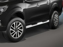 Nissan Navara Bj. 16-20 DC: COBRA Seitenschutzrohre mit Trittstufe - schwarz