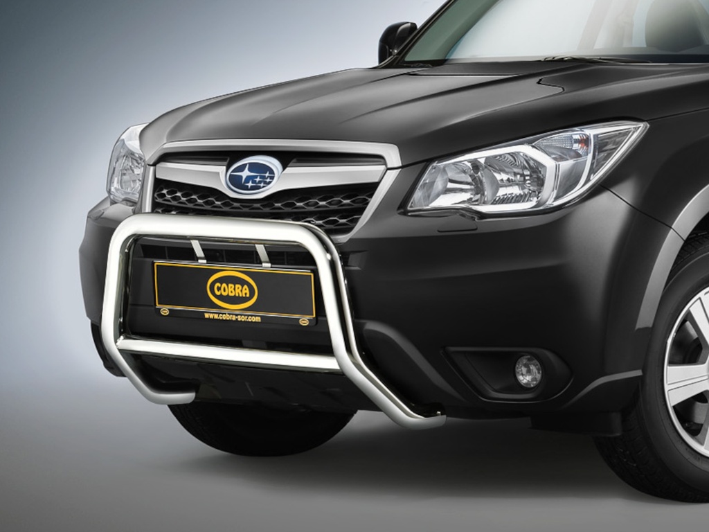 Subaru Forester ab Bj. 13: COBRA Chrom-Frontschutzbügel