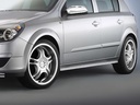 Opel Astra since 2004: COBRA Styling Side Bars