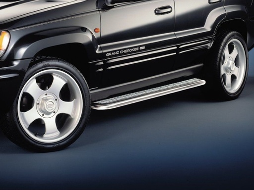[CHR1027] Chrysler Grand Cherokee (1999-2005) | long wheelbase: COBRA Side Running Boards