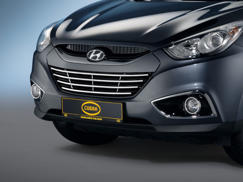 [HYU1375] Hyundai ix35 since 2010: COBRA bumper grille