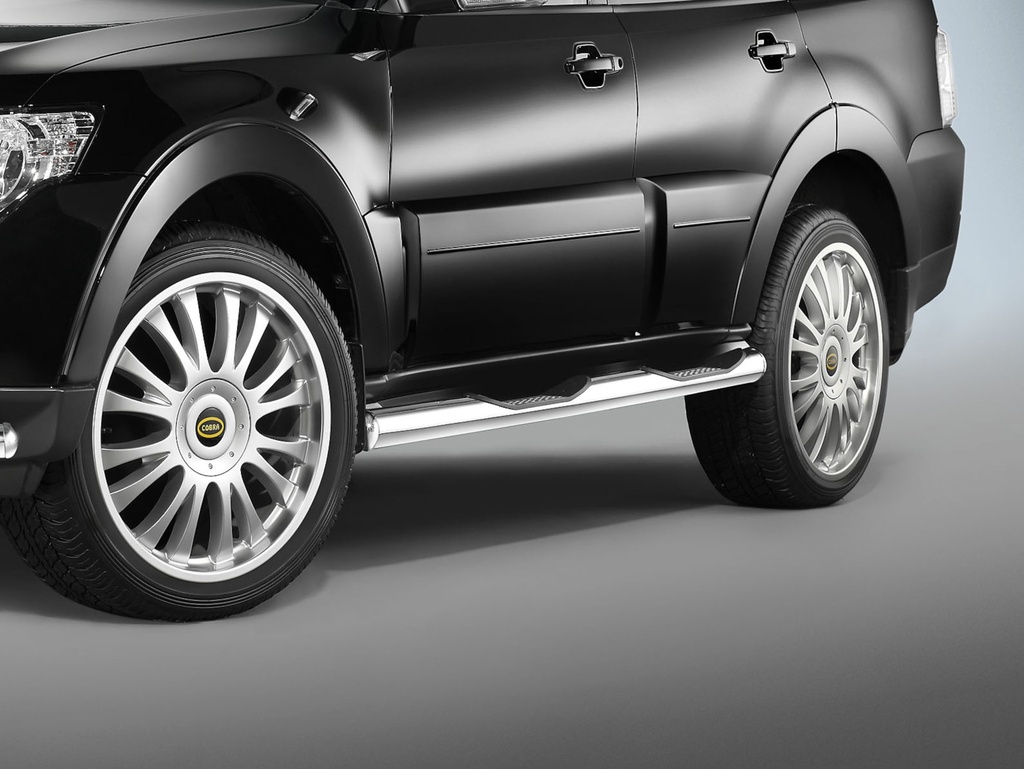 [MIT1383] Mitsubishi Pajero V80 Bj. 07-11, KR: COBRA Seitenschutzrohr mit Trittstufen