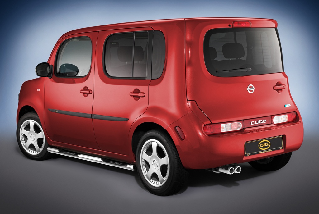 [NIS1577] Nissan Cube Bj. 09-: COBRA Chrom-Seitenschutzrohre