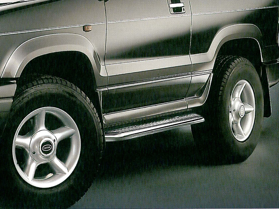 [OPEL2013] Opel Monterey / Isuzu Trooper from 1998 | Short Wheelbase: COBRA Running Boards