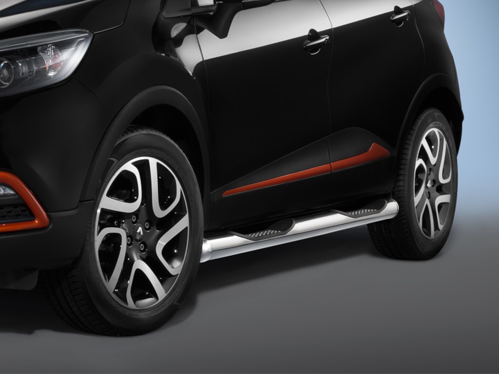 [REN1277] Renault Captur from 2013: COBRA Chrome Side Protection Bars with Steps