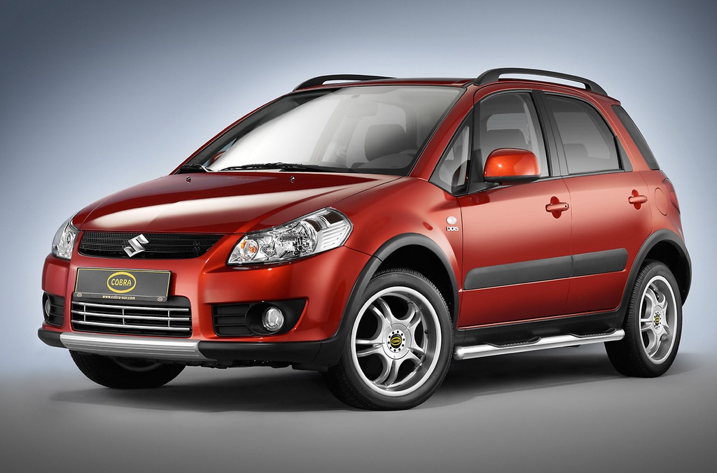 [SUZ1293] Suzuki SX4 2009–2014: COBRA Chrome Bumper Grille