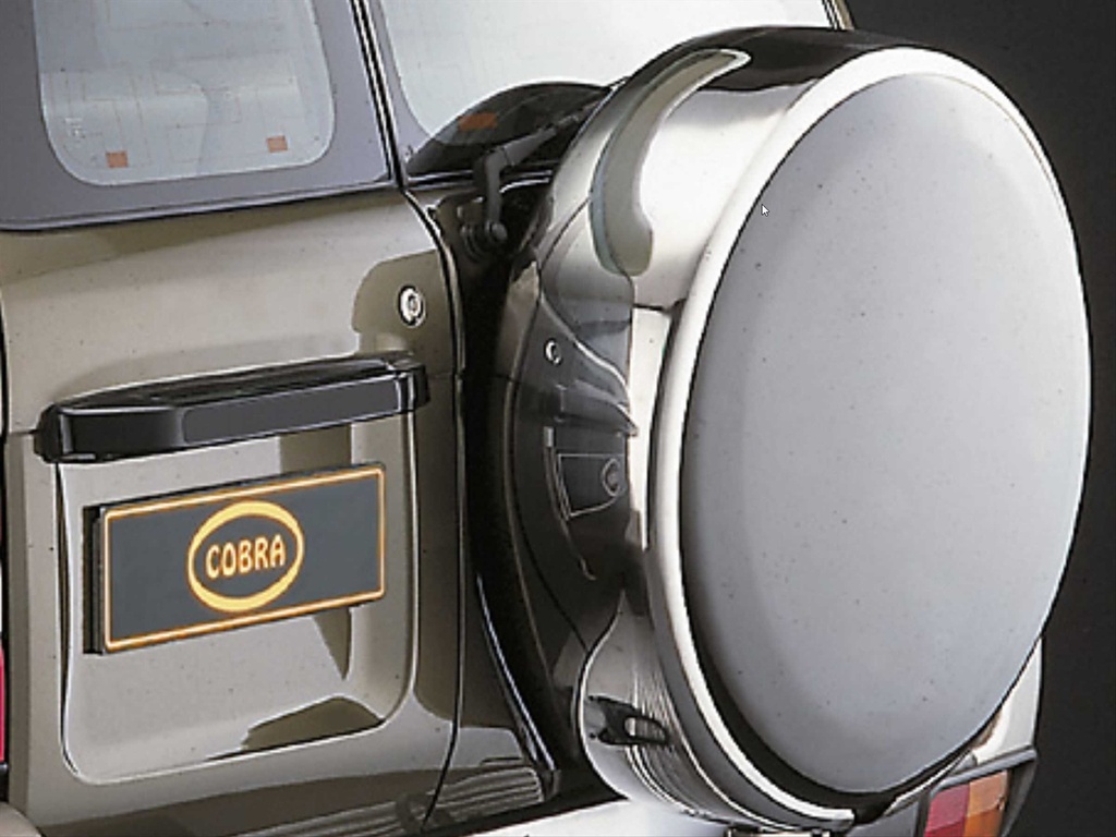 [NIS09766] Universal COBRA Spare Wheel Cover 235/70R16